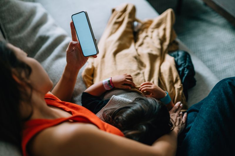 When parents are on their phones a lot, here’s what happens to their kids